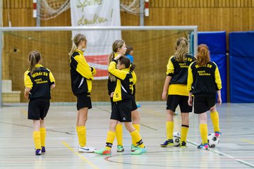 Bild 13 - C/B-Juniorinnen Hallenturnier